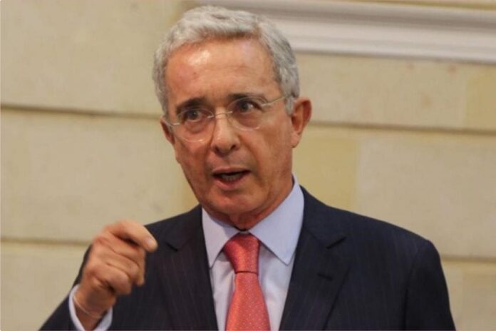 Fuente externa