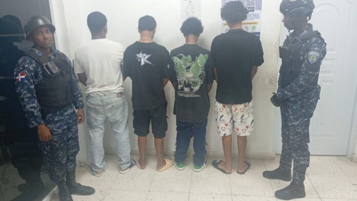 Detenidos___-93d4-641f1b289c35