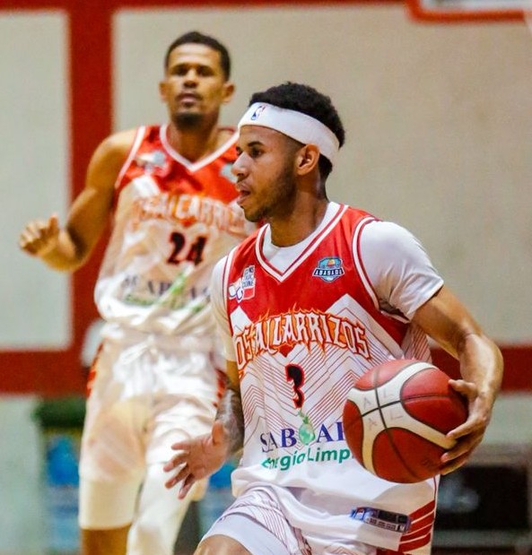 Luis Manuel López, de los Caminantes de Los Alcarrizos.