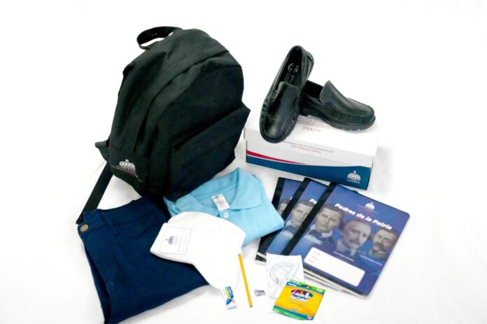 Útilies_escolares_-