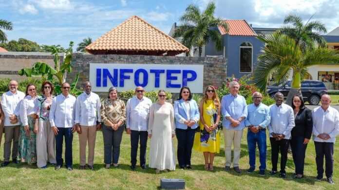 Visita de la presidenta del Gobi