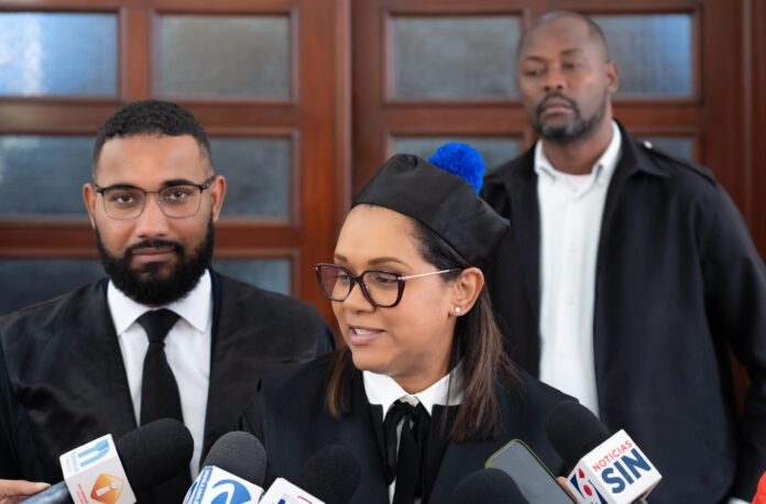 B4B8B607-E676-4702-93D7-D714FCEA2F3B